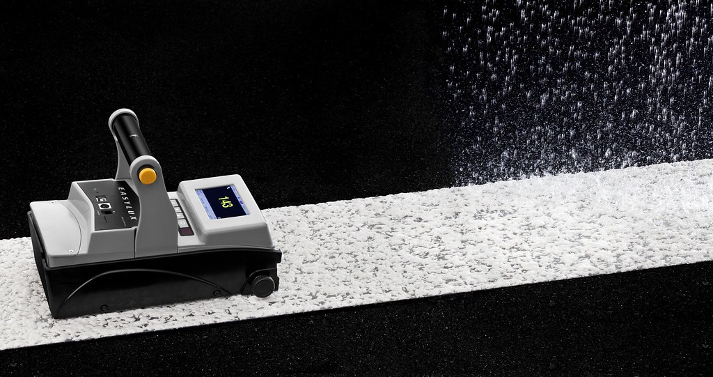 EasyLux Retroreflectometer sold by Epic Solutions